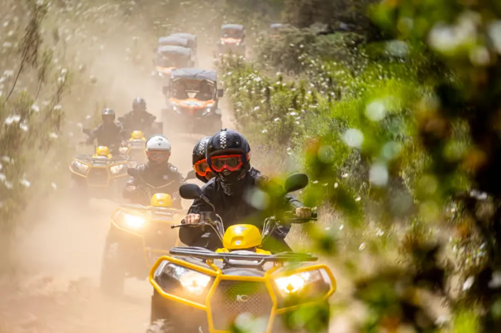 Stop in the village of Paderne during the quad bike tour